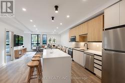 203 - 4390 HILLVIEW DRIVE Lincoln, ON L0R 1B8