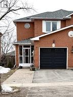 90 BRUCE CRESCENT Barrie, ON L4N 8P4