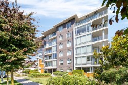 307-200 Douglas St Victoria, BC V8V 2P2