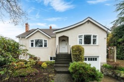 1250 Rockland Ave Victoria, BC V8V 3J2