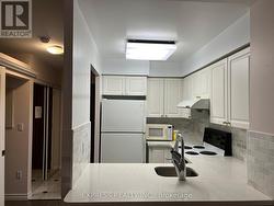 103 - 8 PEMBERTON AVENUE Toronto, ON M2M 4K8