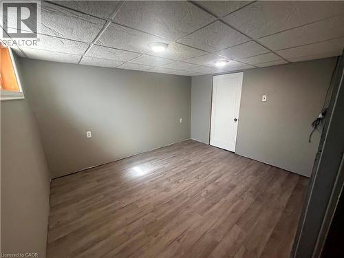 95 East 35Th Street, Hamilton, ON - Indoor