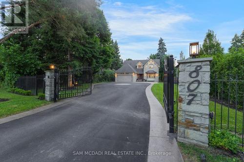 807 Indian Road, Mississauga, ON - Outdoor