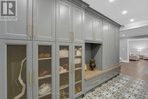 807 Indian Road, Mississauga, ON - Indoor Photo Showing Other Room