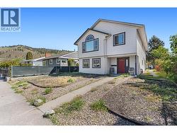 859 Richter Street Kelowna, BC V1Y 2J9