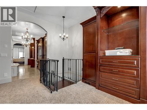 714 Kuipers Crescent, Kelowna, BC - Indoor Photo Showing Other Room