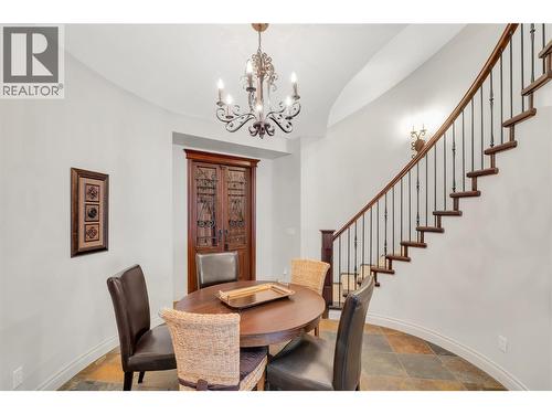 714 Kuipers Crescent, Kelowna, BC - Indoor Photo Showing Dining Room