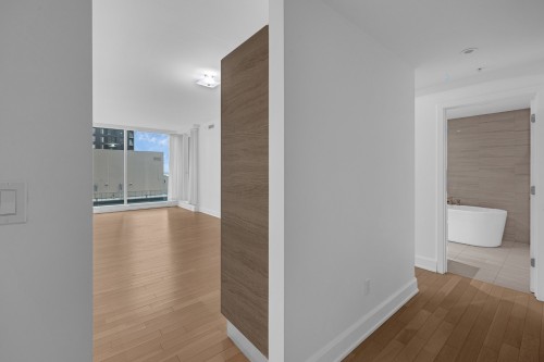 Mud Room - 2506-1310 Boul. René-Lévesque O., Montréal (Ville-Marie), QC - Indoor Photo Showing Other Room