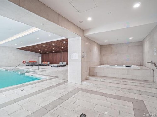 Spa - 2506-1310 Boul. René-Lévesque O., Montréal (Ville-Marie), QC - Indoor Photo Showing Other Room With In Ground Pool