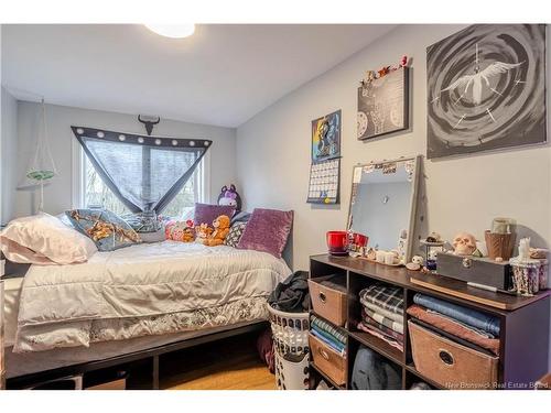 124 Ruby Crt, Fredericton, NB 