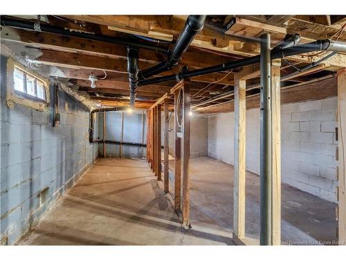 124 Ruby St, Fredericton, NB 