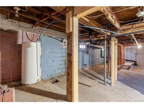 124 Ruby St, Fredericton, NB 