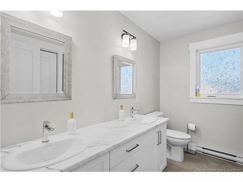 355 Dover Rd, Dieppe, NB 