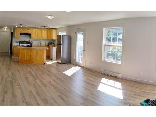 35 Fourth Ave, Pointe-Du-Chêne, NB 