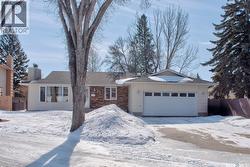 31 Crossley BAY  Regina, SK S4R 7C2