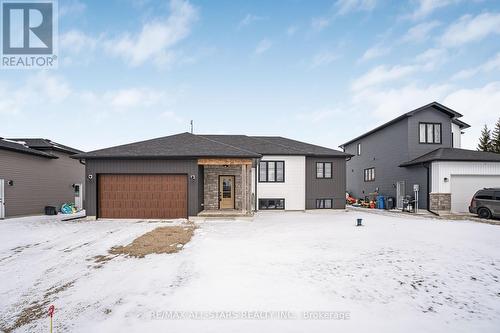 103 EDGAR STREET  Southgate, ON N0C 1L0