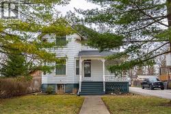 4050 PETROLIA LINE  Petrolia, ON N0N 1R0