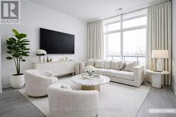 223 - 858 DUPONT STREET  Toronto, ON M6G 0C1