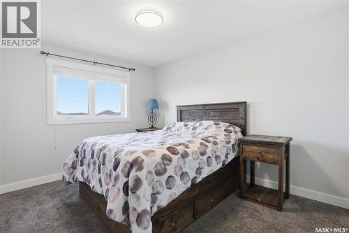 338 Rosewood Boulevard W, Saskatoon, SK - Indoor Photo Showing Bedroom