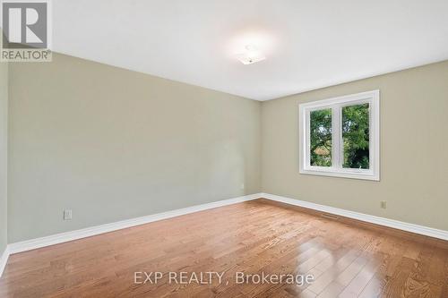 17 Gordon Rowe Crescent, Richmond Hill, ON - Indoor Photo Showing Other Room