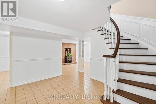 17 Gordon Rowe Crescent, Richmond Hill, ON - Indoor Photo Showing Other Room