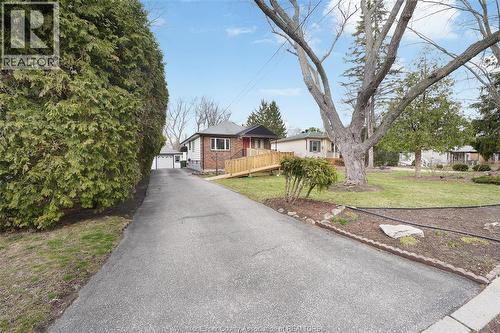 616 DUCHARME STREET  Windsor, ON N9G 1K6