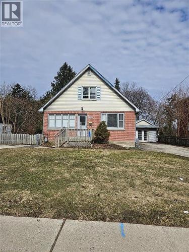 View of bungalow - 1154 Queens Boulevard, Kitchener, ON - Outdoor