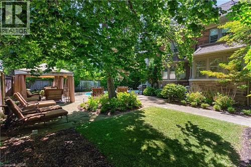 74 Oak Knoll Drive, Hamilton, ON - Outdoor