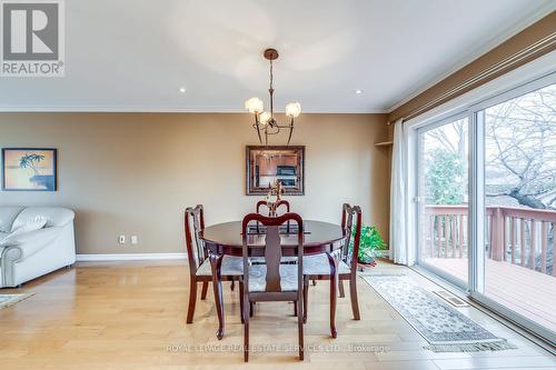 1607 Ewald Road, Mississauga, ON - Indoor Photo Showing Dining Room