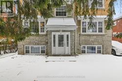 2 - 474 VERNON AVENUE  Ottawa, ON K1K 1A6