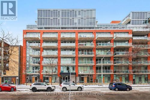 544 - 340 MCLEOD STREET  Ottawa, ON K2P 1A4