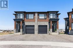 7386 SPLENDOUR DRIVE  Niagara Falls (Brown), ON L2H 3V8