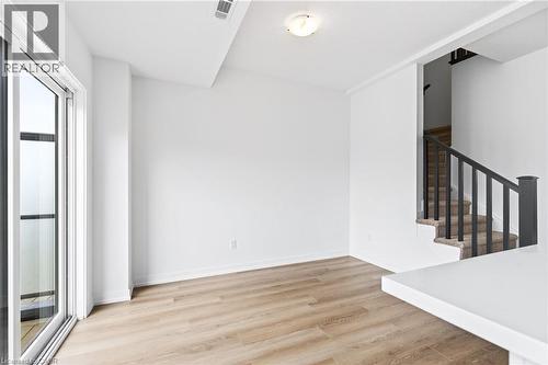 55 Great Falls Boulevard, Waterdown, ON - Indoor Photo Showing Other Room