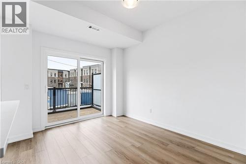 55 Great Falls Boulevard, Waterdown, ON - Indoor Photo Showing Other Room