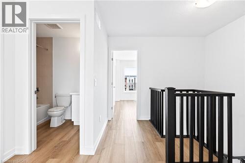 55 Great Falls Boulevard, Waterdown, ON - Indoor