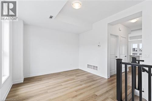 55 Great Falls Boulevard, Waterdown, ON - Indoor Photo Showing Other Room