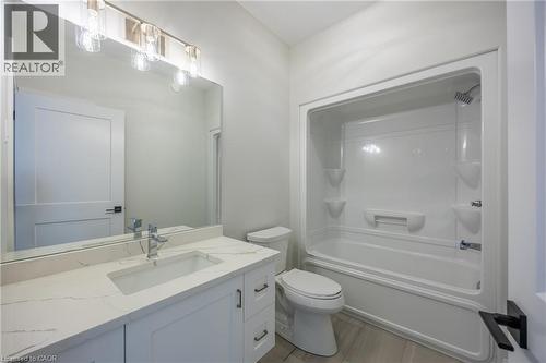 222 Schooner Drive, Port Dover, ON - Indoor Photo Showing Bathroom