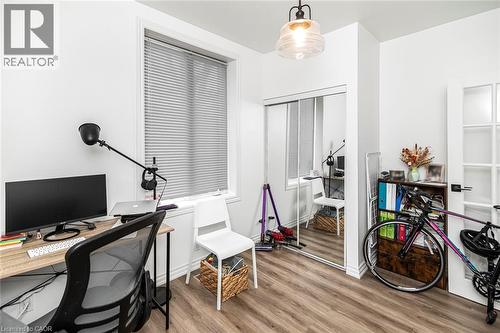 Office with light wood-style flooring and baseboards - 57 New Street, Hamilton, ON - Indoor Photo Showing Office