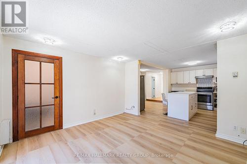 24 Patro Street, Ottawa, ON - Indoor Photo Showing Kitchen