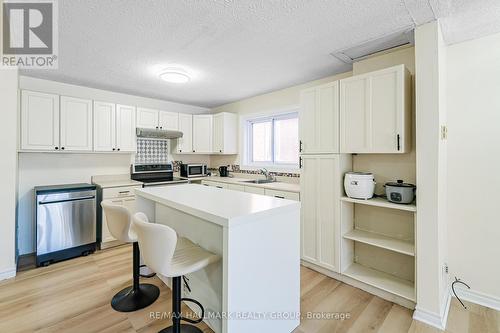 24 Patro Street, Ottawa, ON - Indoor Photo Showing Kitchen
