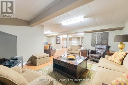 Recreation Room - 90 Weston Drive, Tillsonburg, ON - Indoor Photo Showing Living Room