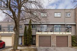 117 - 2315 BROMSGROVE ROAD  Mississauga, ON L5J 4A6