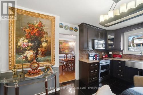 3652 Haven Glenn, Mississauga, ON - Indoor Photo Showing Kitchen