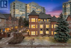 59 - 735 NEW WESTMINSTER DRIVE  Vaughan, ON L4J 7Y9