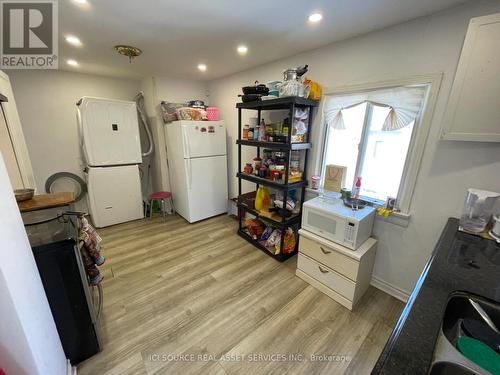 547 Montrave Avenue, Oshawa, ON - Indoor