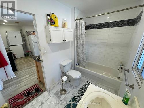 547 Montrave Avenue, Oshawa, ON - Indoor