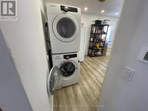 547 Montrave Avenue, Oshawa, ON - Indoor Photo Showing Laundry Room