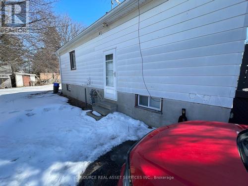 547 Montrave Avenue, Oshawa, ON - Outdoor With Exterior