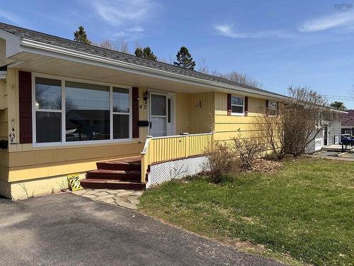 43 Maple Boulevard, Bible Hill, NS 