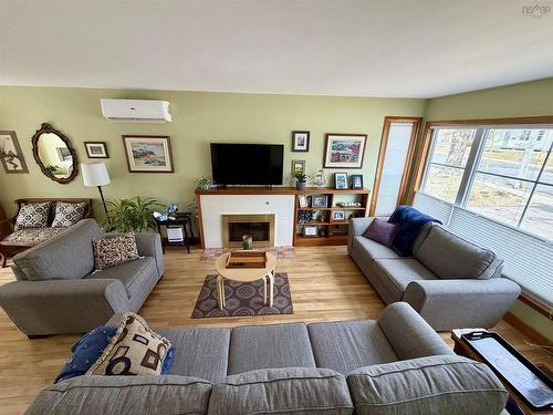 80 Roosevelt Avenue, Truro, NS 